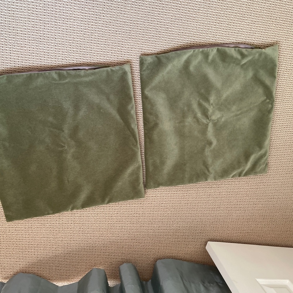 Green Velvet pillow Covers (2)
